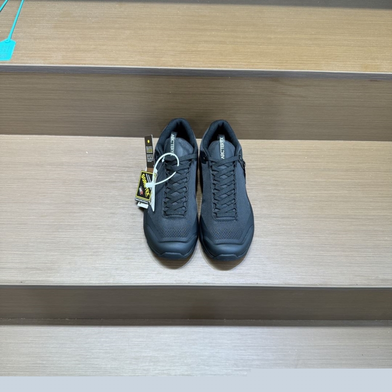 Roger Vivier Casual Shoes